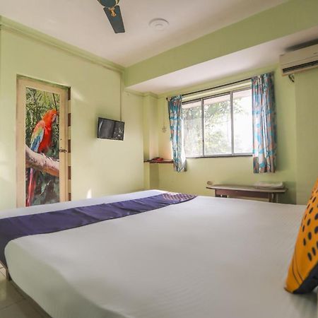 Spot On 10470 Hollywood Joka Otel Bhasa Dış mekan fotoğraf