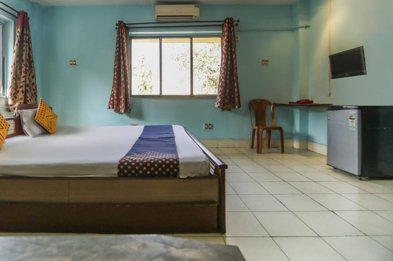 Spot On 10470 Hollywood Joka Otel Bhasa Dış mekan fotoğraf